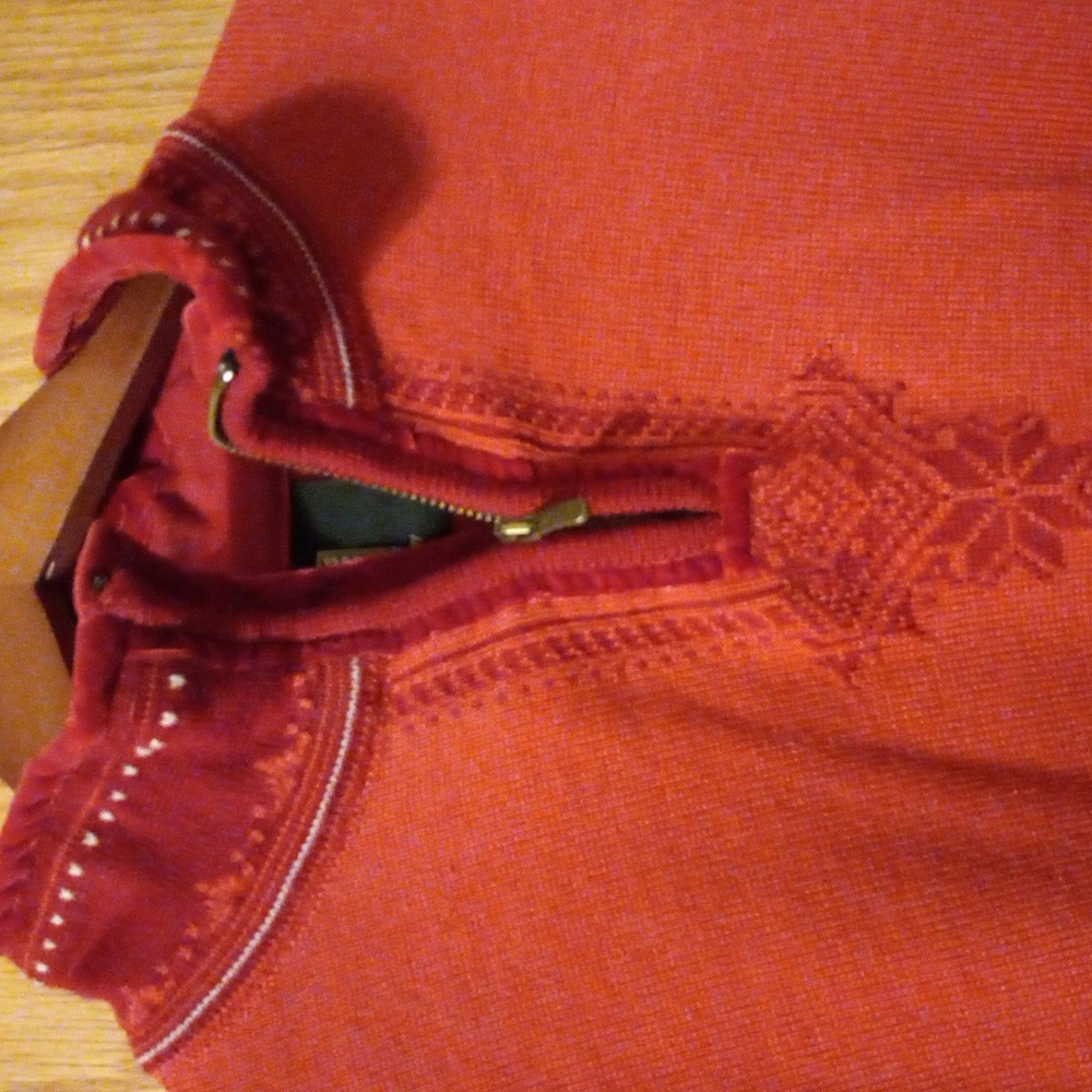 Rust Red Women's Quarter-Zip Sweater - Brand Unspecified - Picture 4 of 11